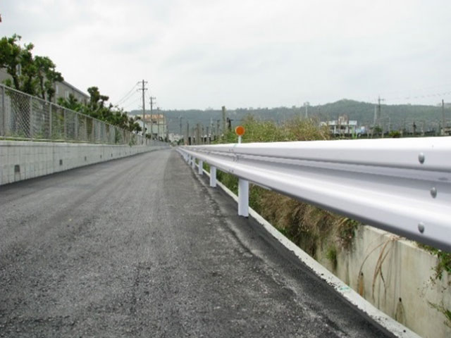 車両用防護柵・転落（横断）防護柵・擬木柵